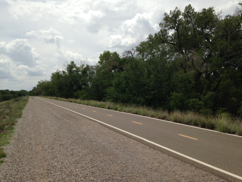 bosque-trail-southbound Flat road. No pressure.