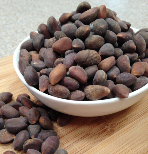 nm-pinon-in-shell-e1407366895143 NM Piñons, roasted/salted in shell